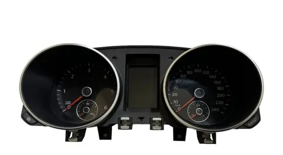 Volkswagen Golf VI Speedometer (instrument cluster) 5K0920870G