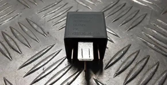 Volvo V40 Other relay 30765045