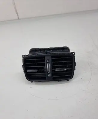 KIA Sorento Rear air vent grill 