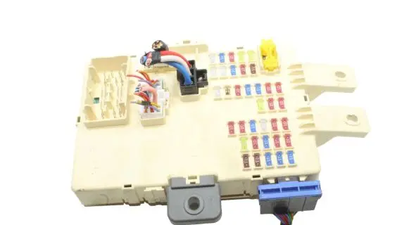 KIA Sportage Fuse module 919503W040