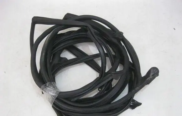 Audi A5 Rubber seal loading door A58W8A854185mag