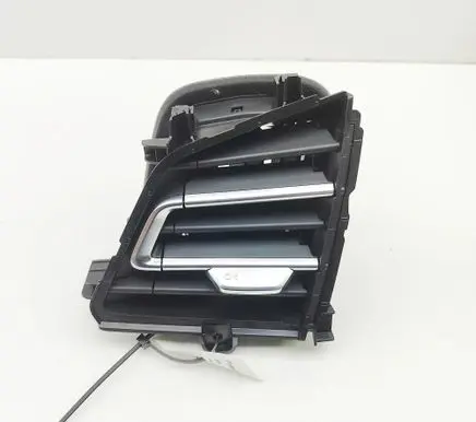 Audi Q4 e-tron Dashboard air vent grill cover trim 89C820901 89C820901A