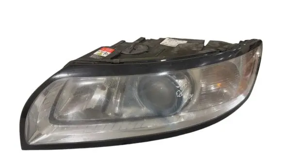 Volvo V50 Headlight/headlamp 30763037 0301237271 LE06A6152X