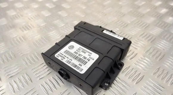 Audi Q7 4L Gearbox control unit/module 09D927750FK