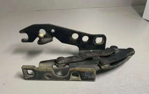 BMW X5 E53 Tailgate/trunk/boot hinge 41617006124 7006124