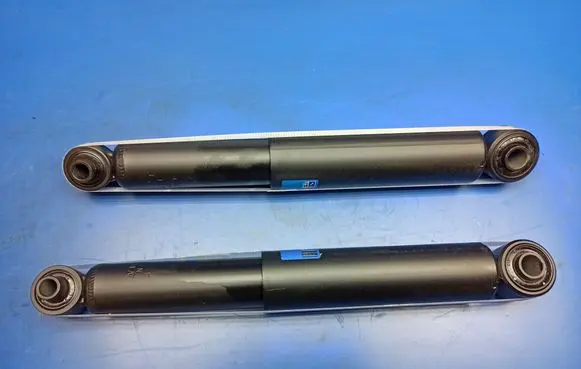 Nissan Primera Rear shock absorber/damper 170414 5621080N00 23435