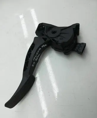 Opel Insignia A Accelerator throttle pedal 13237356