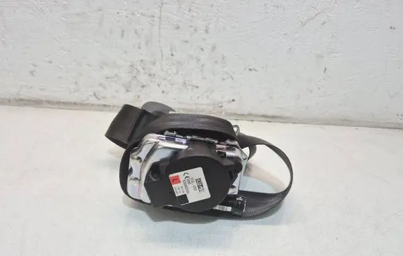 Land Rover Discovery Sport Front seatbelt 635385200A