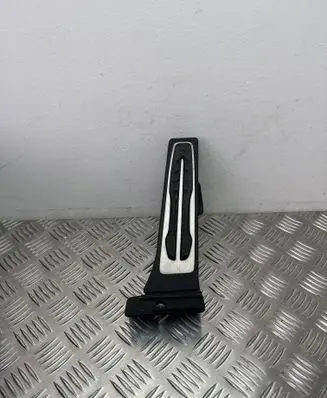 BMW 3 G20 G21 Accelerator throttle pedal 6871053 12037313