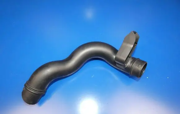 Volvo XC90 Air intake duct part 31370304
