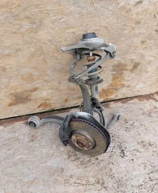 Front wheel hub spindle knuckle