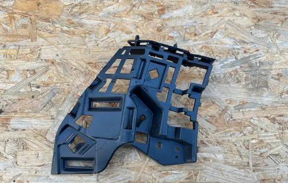 Volvo XC90 Front bumper mounting bracket 31353405