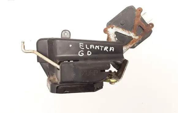 Hyundai Elantra Rear door lock