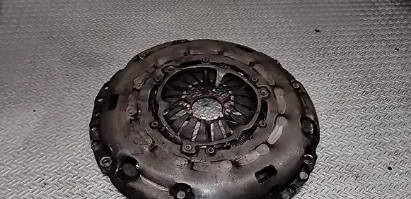 Volkswagen Transporter - Caravelle T5 Pressure plate 