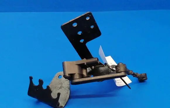 Rear air suspension level height sensor