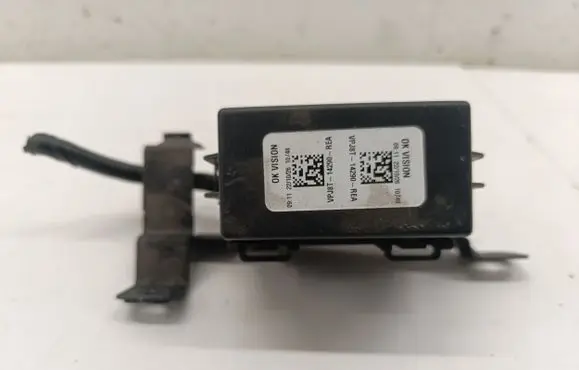 Ford Mustang Mach-E Fuse module VPJ8T14290REA JU5T14B192FBA
