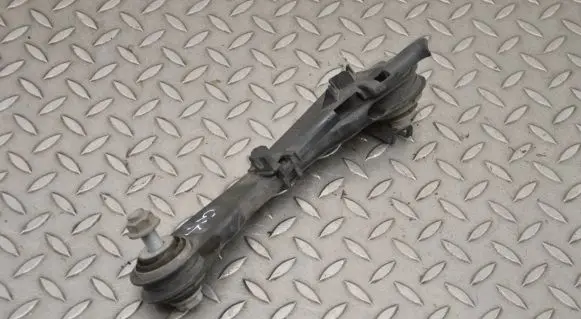 BMW 5 G30 G31 Rear upper control arm/wishbone 6867537