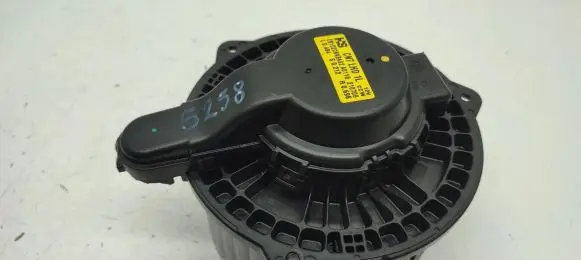 Hyundai Elantra VII Heater fan/blower