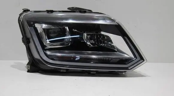 Volkswagen Amarok Headlight/headlamp 901131600