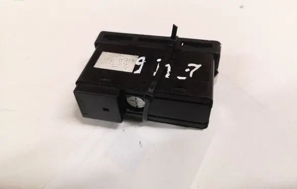 BMW 3 E46 Hazard light switch 61318368920