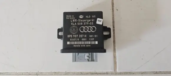Audi A6 S6 C6 4F Light module LCM 8P0907357H 00011337 5LA00837903