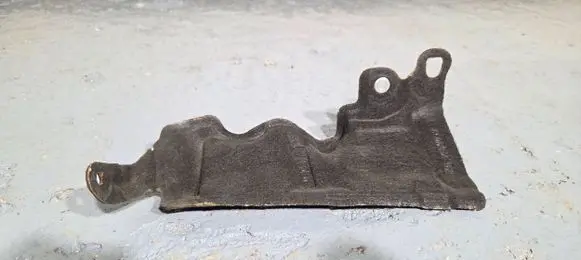 BMW 3 G20 G21 Heat shield in engine bay 8668914
