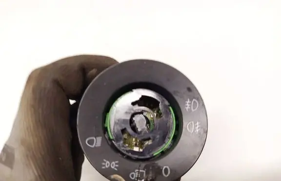 Volkswagen PASSAT B6 Light switch 1K0941491N