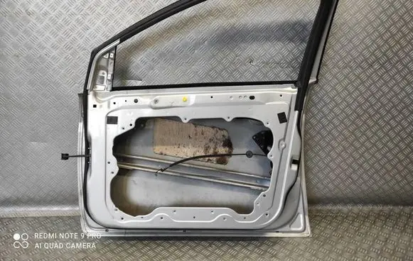 Ford Focus Front door