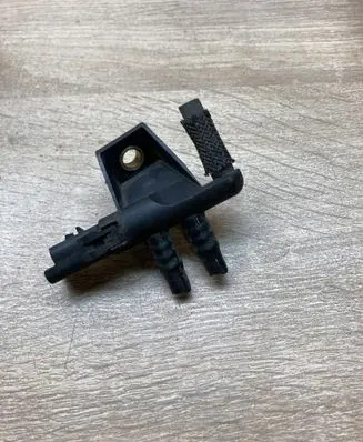 Mitsubishi Lancer Fuel pressure sensor 96356 92580 9258092580
