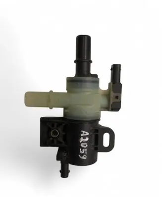 Volvo XC40 Turbo solenoid valve 32139918