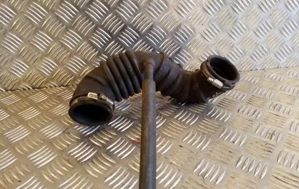 Mitsubishi Colt Air intake hose/pipe 135109 A1355200001