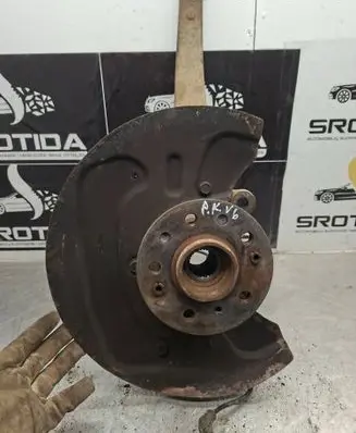 Mercedes-Benz R W251 Front wheel hub spindle knuckle 60644