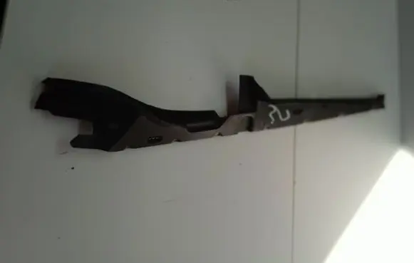 Ford Mondeo MK IV Fender end trim 7S71A02079