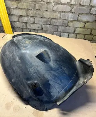 Mercedes-Benz E W211 Front wheel arch liner splash guards A2116981330 BBP127601
