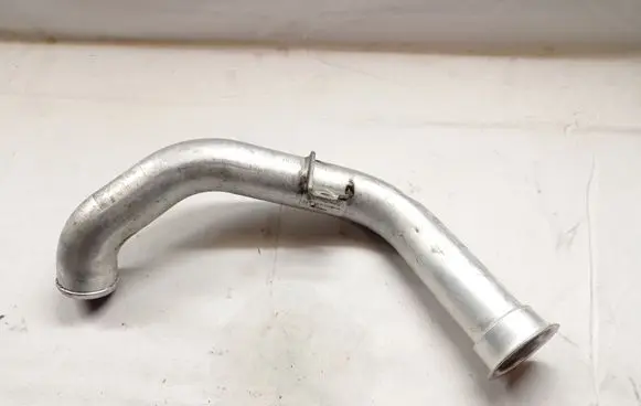 Mercedes-Benz GLC X253 C253 Intercooler hose/pipe A2760900737