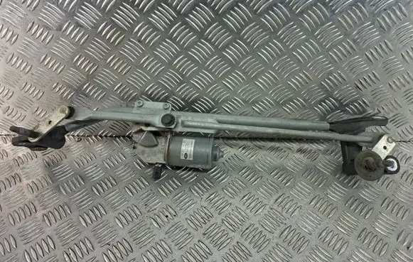 Land Rover Range Rover Evoque L538 Front wiper linkage and motor W27116