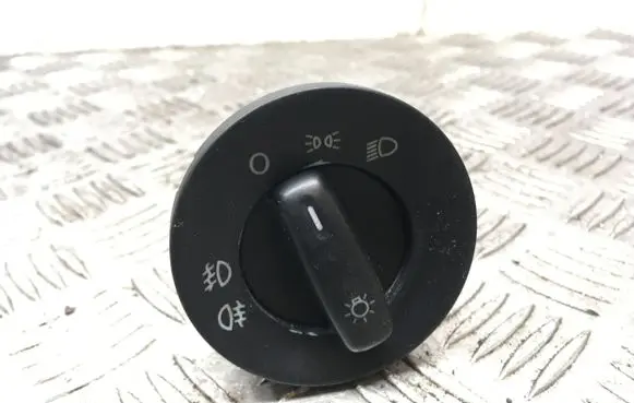 Skoda Octavia Mk2 (1Z) Light switch 1Z0941431C 74850047 0236732203