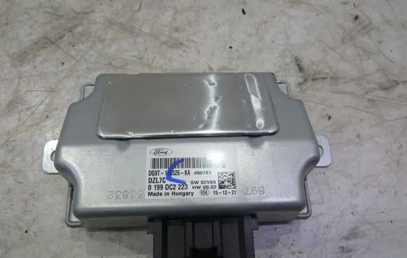 Ford Mondeo MK V Start/Stop control module DG9T-14B526-KA