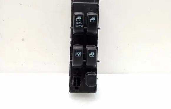 KIA Joice Electric window control switch 621W02250 10604