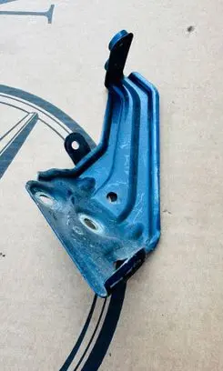 BMW X3 G01 Fender mounting bracket 7400220