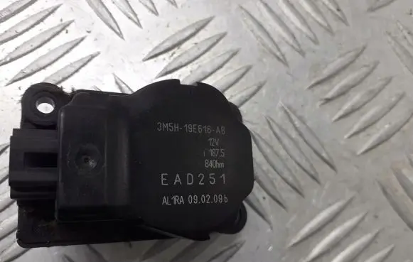 Ford Mondeo MK IV A/C air flow flap actuator/motor 3M5H-19E616-AB