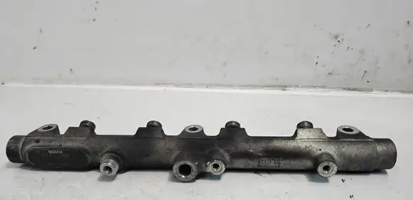 Peugeot 607 Fuel main line pipe 0445214017 007626