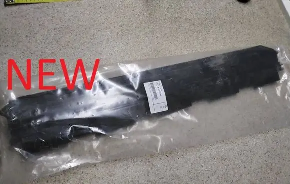 BMW 5 G30 G31 G38 Radiator mount bracket 17118577636 8577636