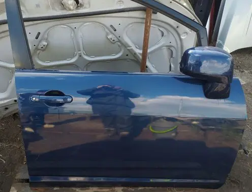 Nissan Tiida C11 Rear door
