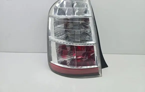Toyota Prius (XW20) Rear/tail lights A046040