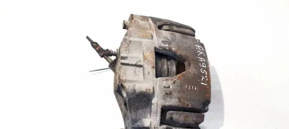Volvo XC90 Front brake caliper 30657303