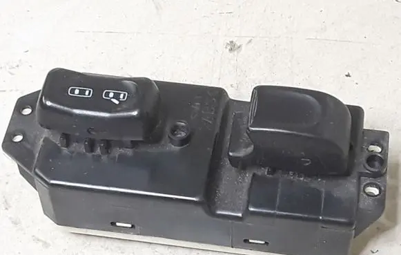 Opel Frontera B Electric window control switch 8971745862