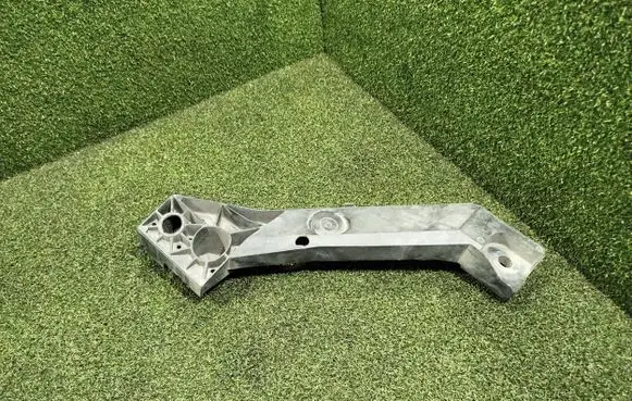 Renault Trafic III (X82) Side radiator support slam panel 93868911