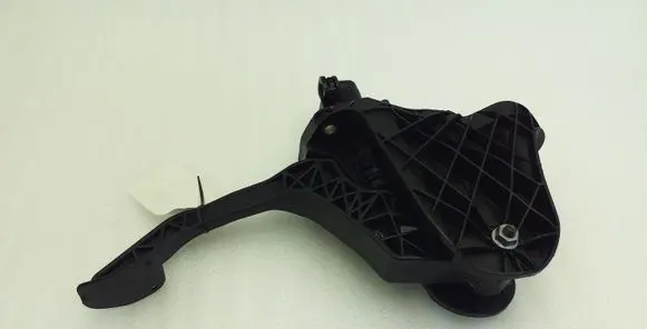 Clutch pedal