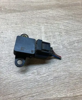 Opel Zafira A Air pressure sensor 24426679